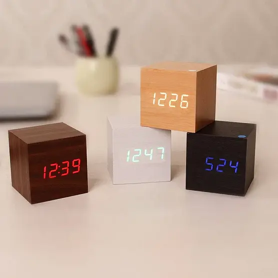 Modern Digital Wooden Wall Clock – Sleek, Eco-Friendly Timepiece