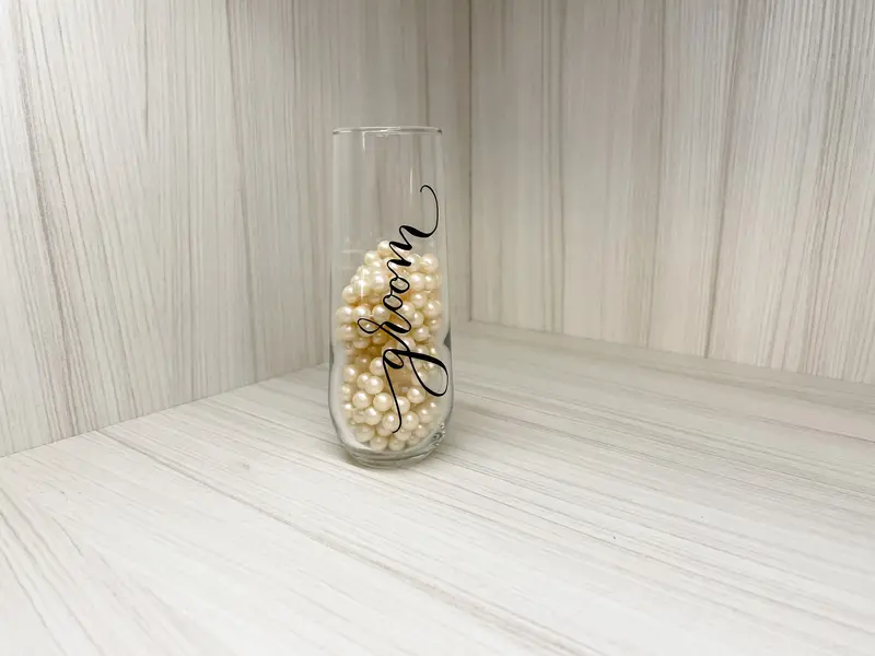 Monogrammed Champagne Flutes for Toasts and Keepsakes