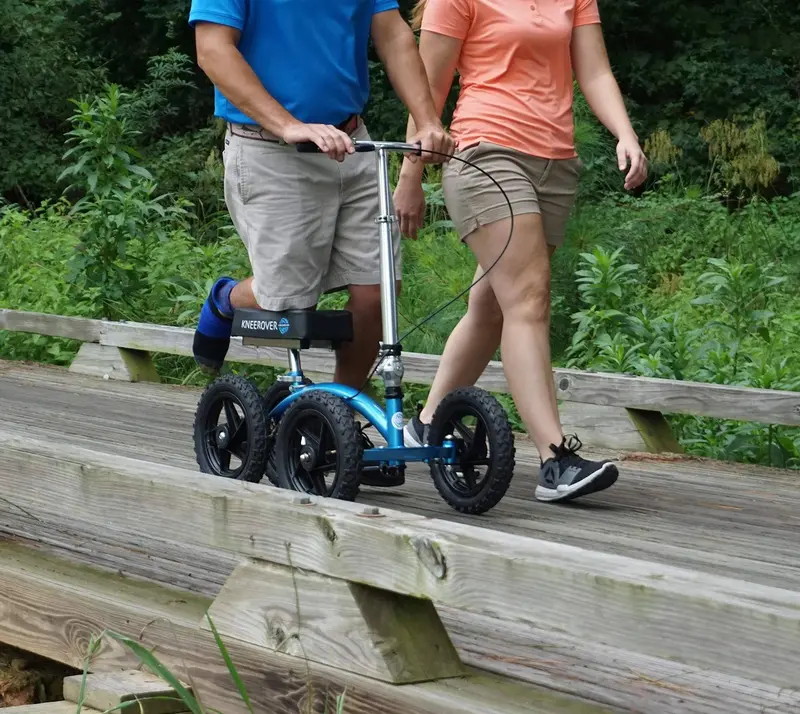 New KneeRover Quad Knee Walker – All-Terrain Mobility Scooter in Metallic Blue