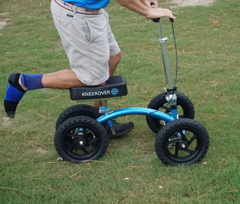 New KneeRover Quad Knee Walker – All-Terrain Mobility Scooter in Metallic Blue