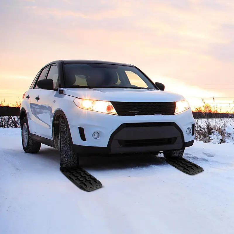 Off-Road Recovery Traction Mats, Dual-Piece 4x4 Heavy-Duty Grip Tracks