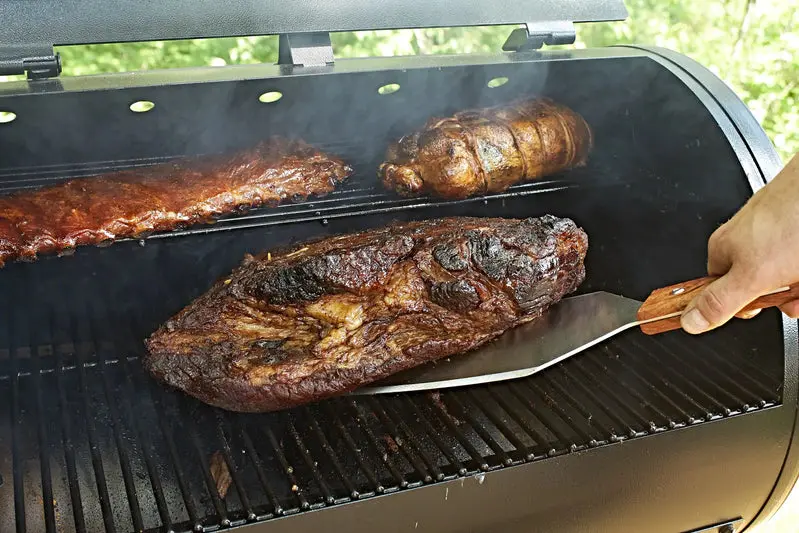 Pit Boss 700FB Pellet Grill with Flame Broiler Technology – 700 sq. in. Cooking Area, Wood-Fired Flavor