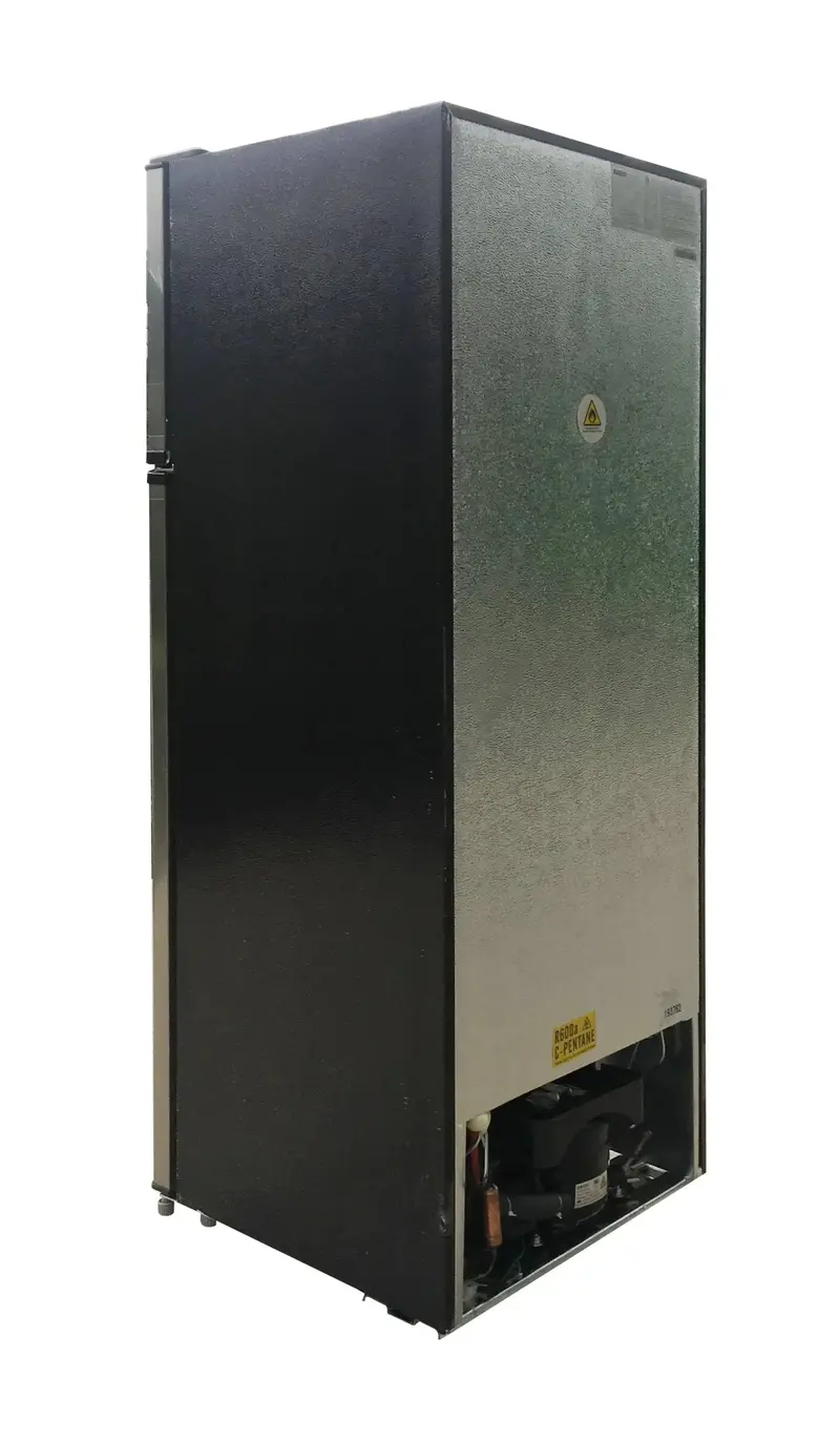 Platinum Series 7.5 Cu. Ft. Refrigerator – Stainless Look Finish