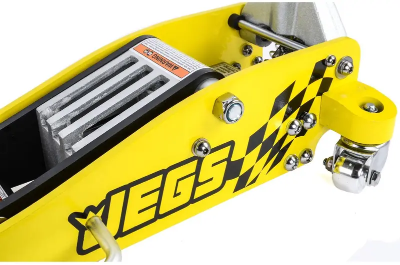 Professional Low-Profile Floor Jack – 3-Ton Aluminum Lift with Precision Stability and Compact Design