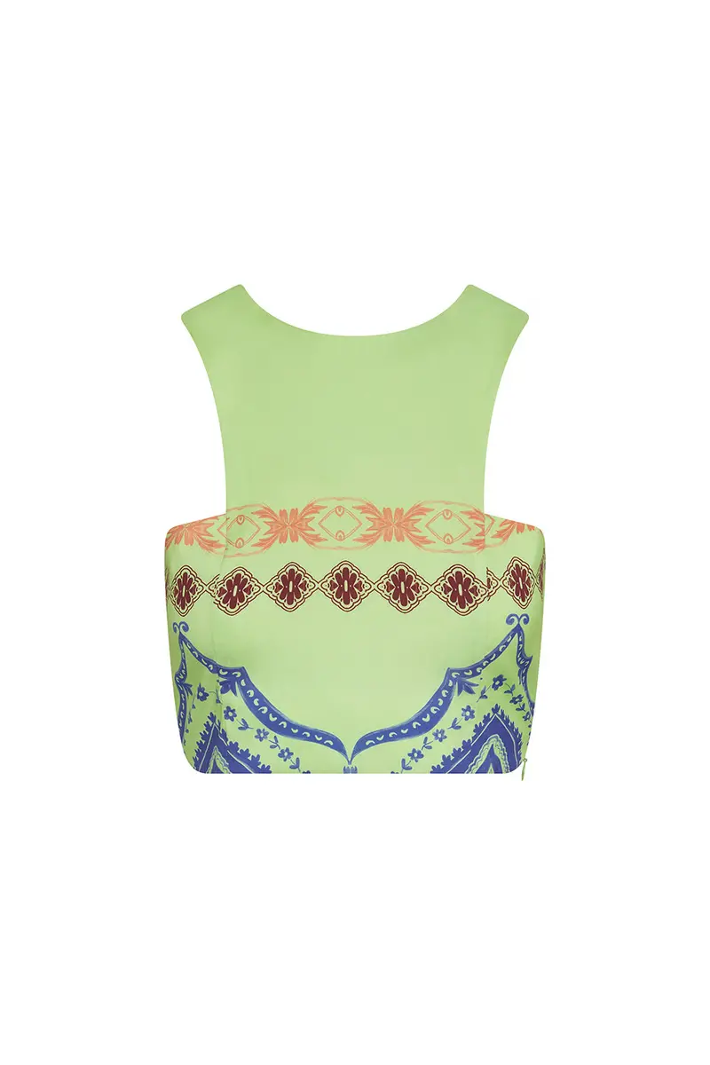Rainbow-Print Cropped Tee – Vibrant, Color-Blocked Casual Top for Warm-Weather Styling