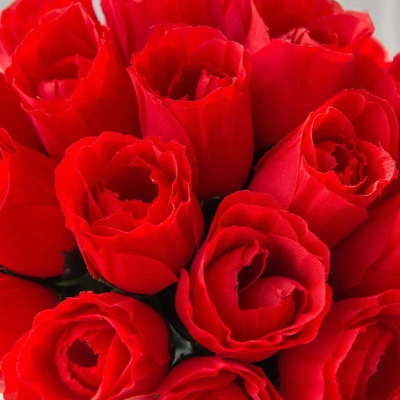 Realistic Silk Rose Stem – Faux Floral Accent for Events and Home Decor, 36 cm