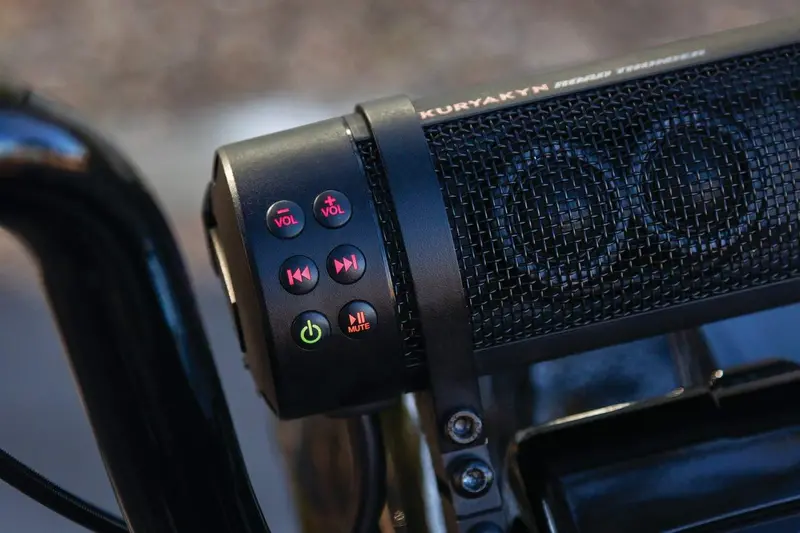 Road Thunder Waterproof Bluetooth Sound Bar – 300W Motorcycle Handlebar Speaker in Satin Black