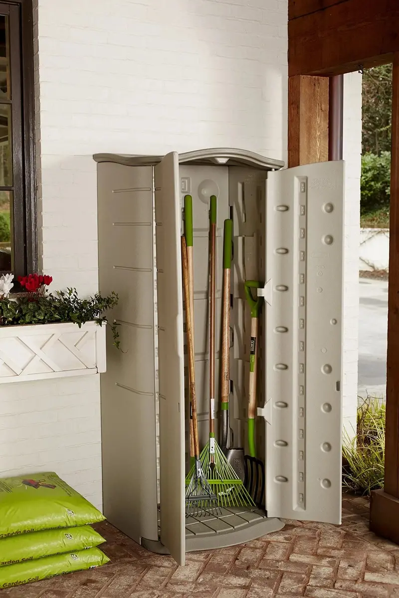 Rubbermaid Vertical Outdoor Storage Shed – Heavy-Duty Resin, Weatherproof Construction