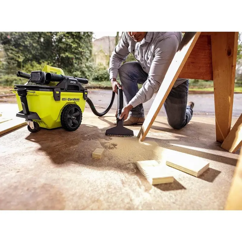 RYOBI ONE+ 18V Cordless 6-Gallon Wet/Dry Vacuum Kit – Includes 4.0 Ah Battery, Charger & Accessories (P770KN)