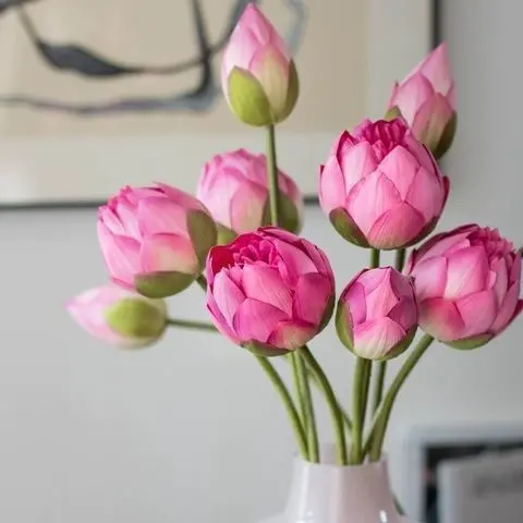 Silk Lotus & Seed Pod Arrangement – Botanical-Inspired Decor for Ponds, Ceremonies & Interiors