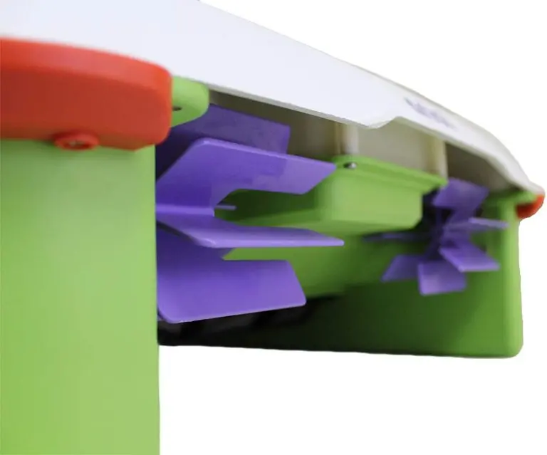 Solar-Breeze Ariel Robotic Pool Skimmer – Cordless, Solar-Powered with Smart Obstacle Avoidance