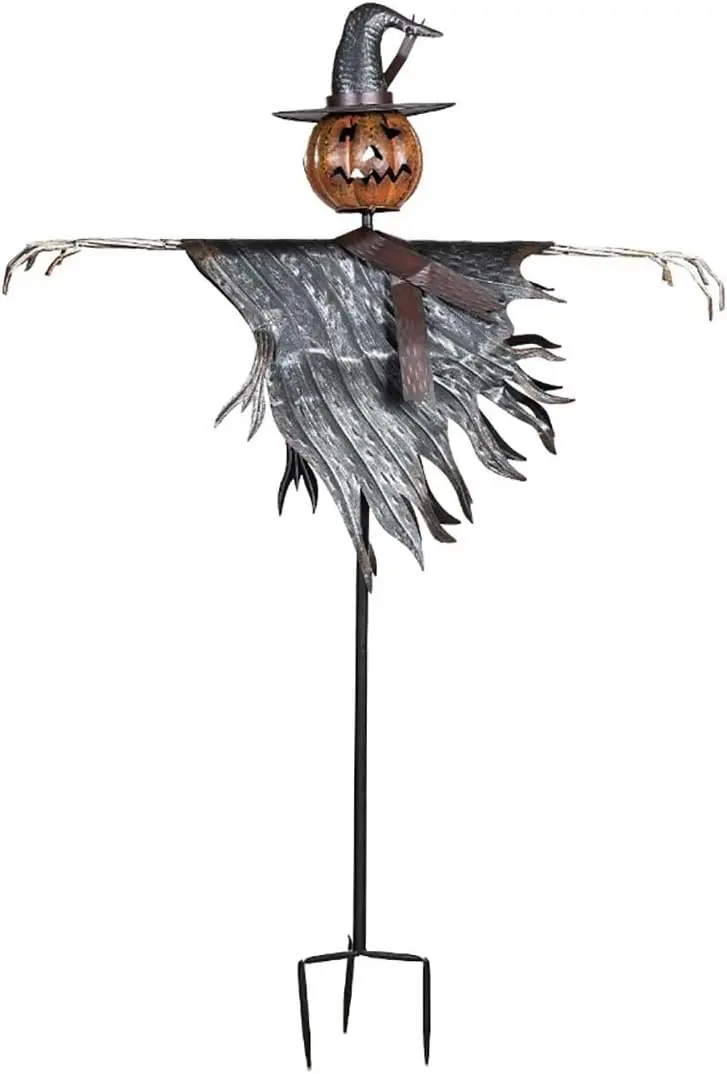 Solar-Powered Scarecrow Lantern – Metal Stake Halloween Decor with Ambient Glow