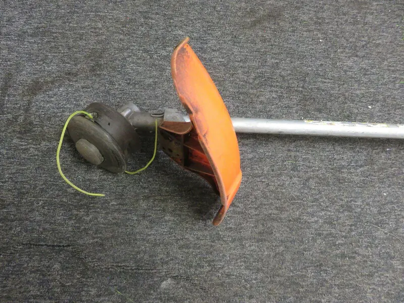 STIHL FS 90 R Professional String Trimmer – Commercial-Grade Brushcutter (Model N2)