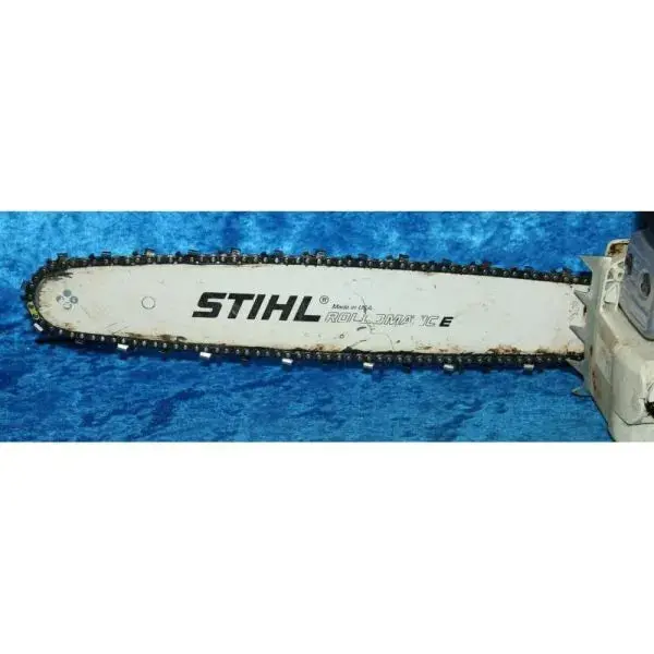 STIHL MS 271 Farm Boss Professional Chainsaw – 50.2 cc, 2.6 kW Engine
