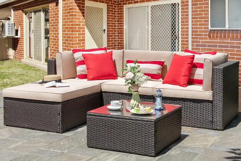 Vongrasig 5-Piece All-Weather Patio Sectional – PE Rattan Sofa with Ottoman, Glass Table & Beige Cushions 4