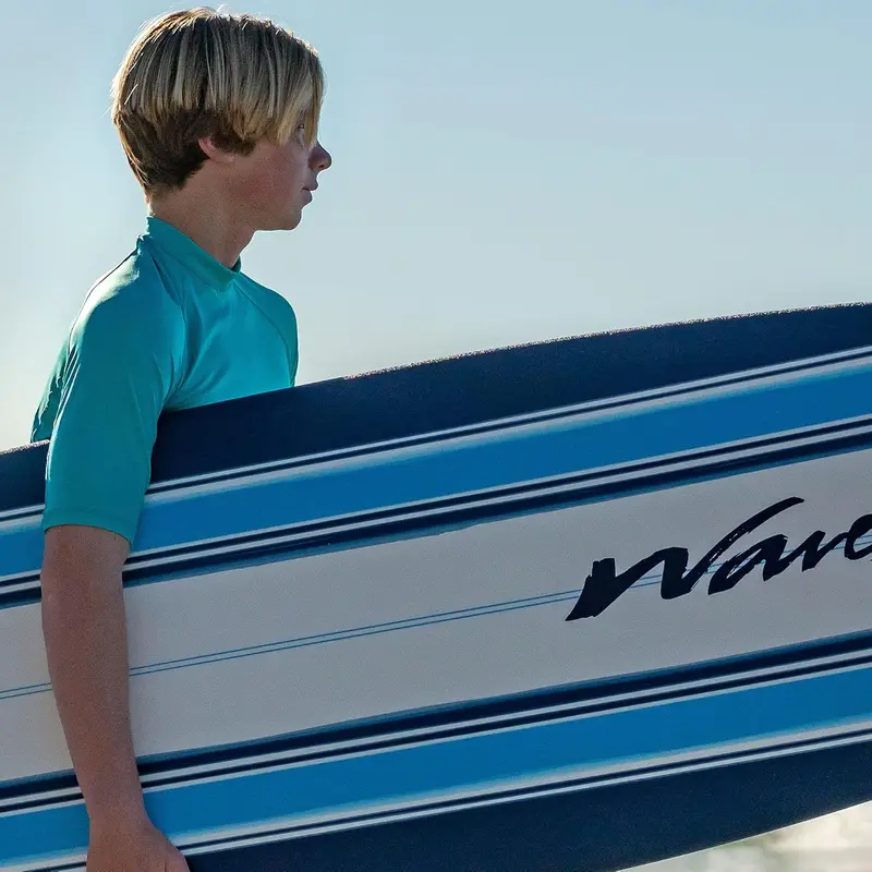 Wavestorm 7ft Soft Top Foam Surfboard – Beginner-Friendly Complete Set with Leash, Fins, and Heat-Laminated Construction