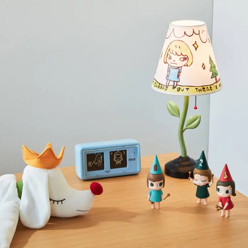 Yoshitomo Nara Blue Walk On Flip Clock